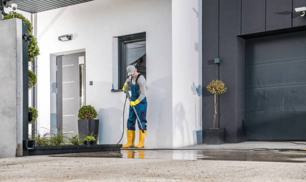 Best Sign and Awning Cleaning  in Waterloo, IA
